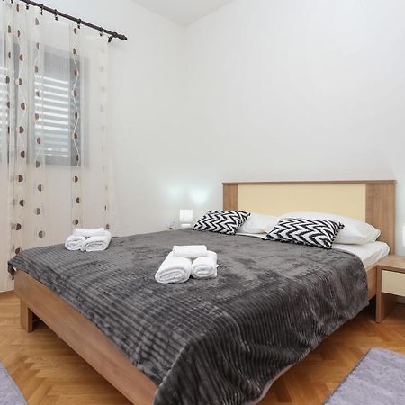 Apartments Marinero Trogir Exteriér fotografie