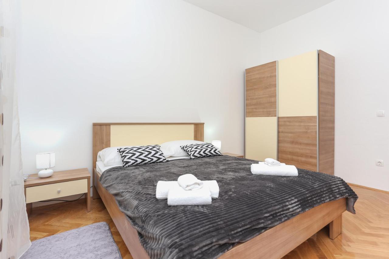 Apartments Marinero Trogir Exteriér fotografie